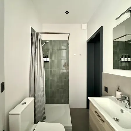 Apartment Modern In Center